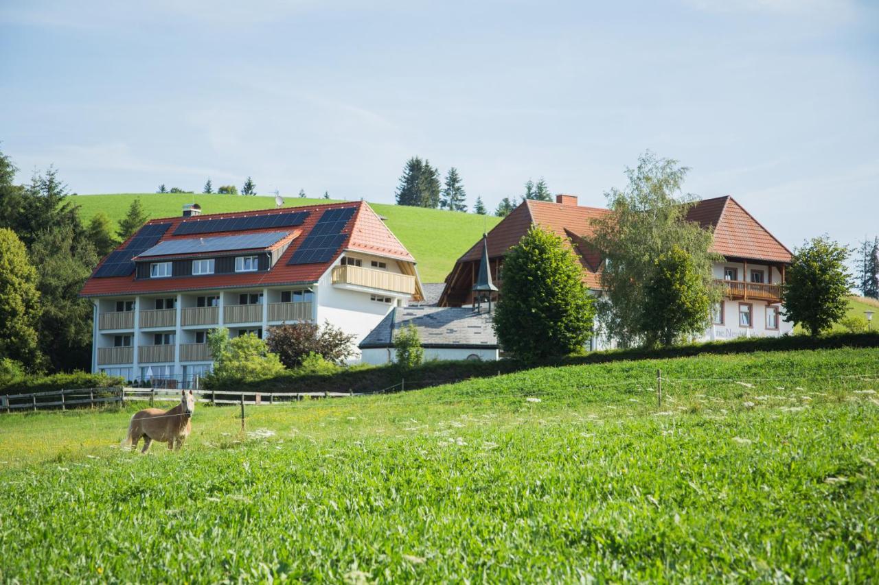 Gasthaus Sonne Neuhaeusle Sankt Märgen Eksteriør bilde